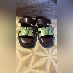 NWT Vittorio Virgili made in Italy Espresso Leather Sandals